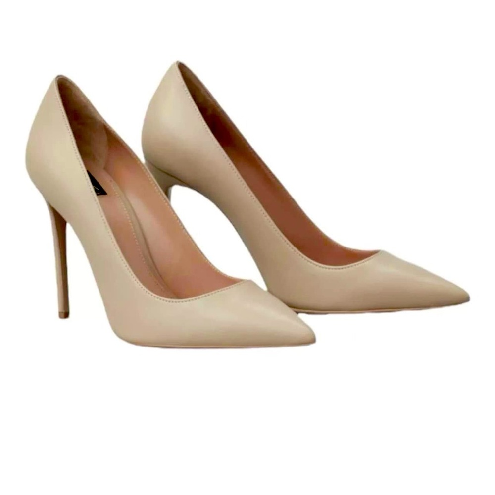 LITA By Ciara Italian Leather Pumps